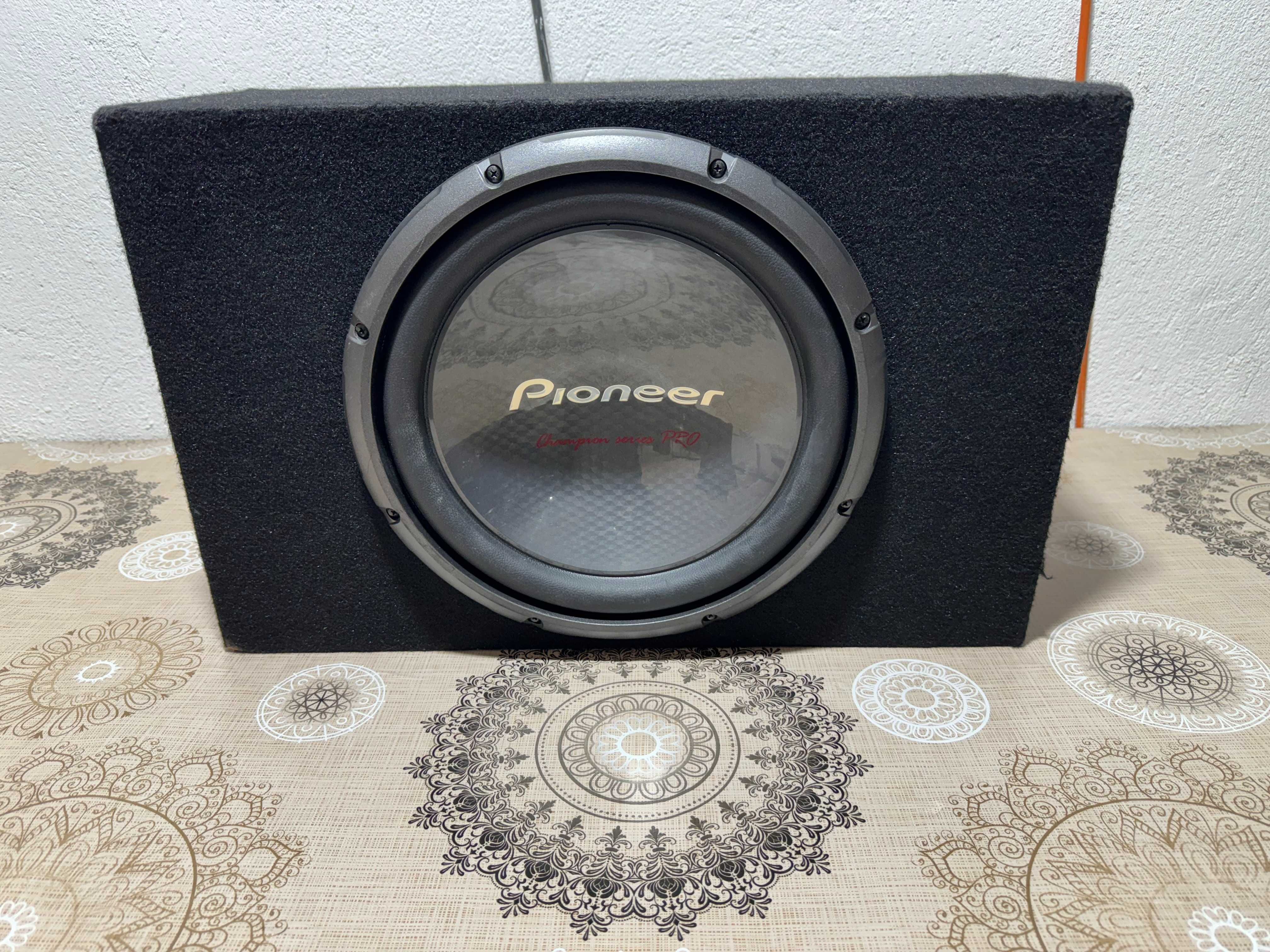 Буфер бас каса - Pioneer TS-W3003D4 / 2000 W