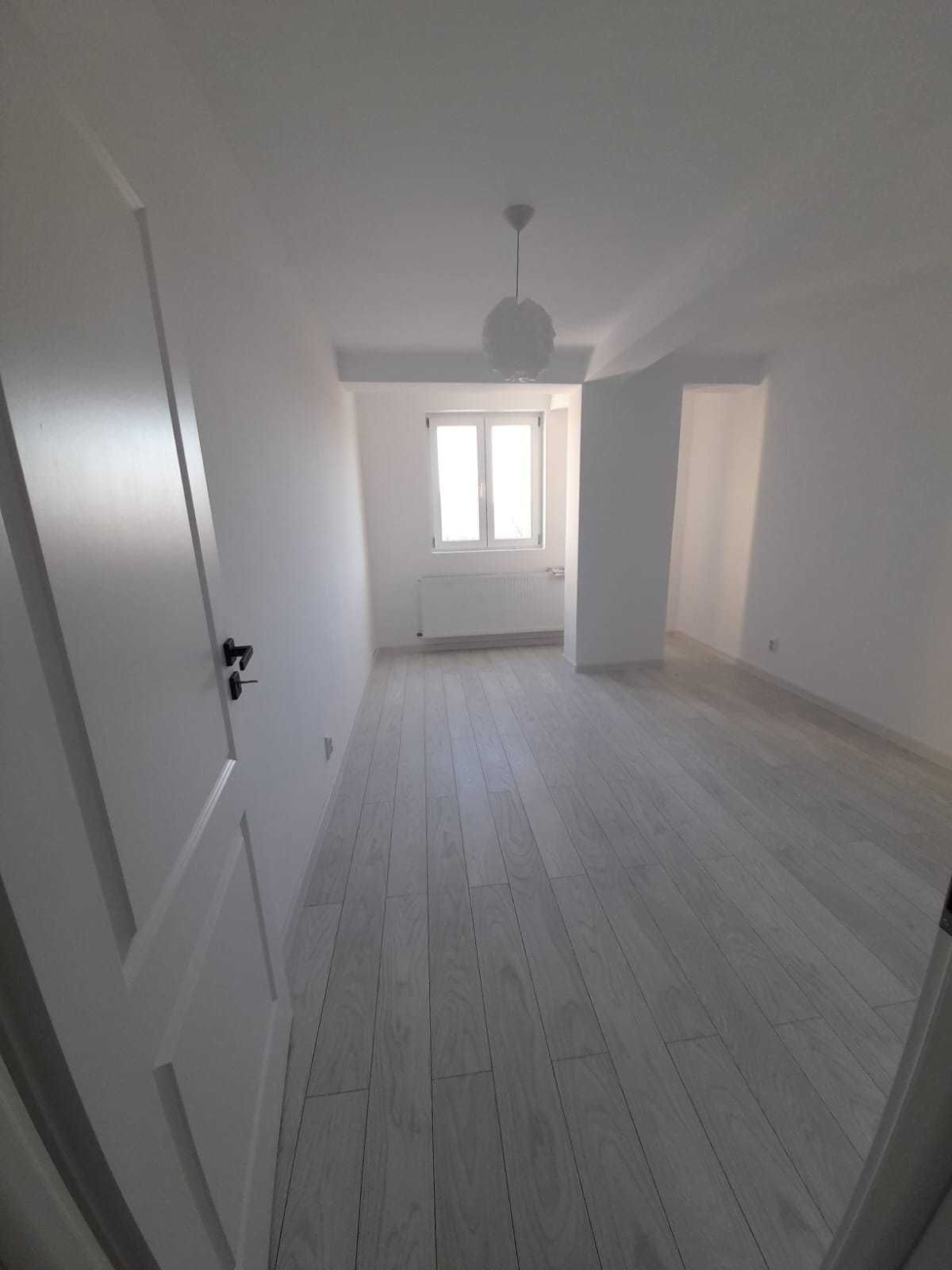 2 Camere + Terasa + Pod , etaj 3 / Bloc nou !  Apartament lux !