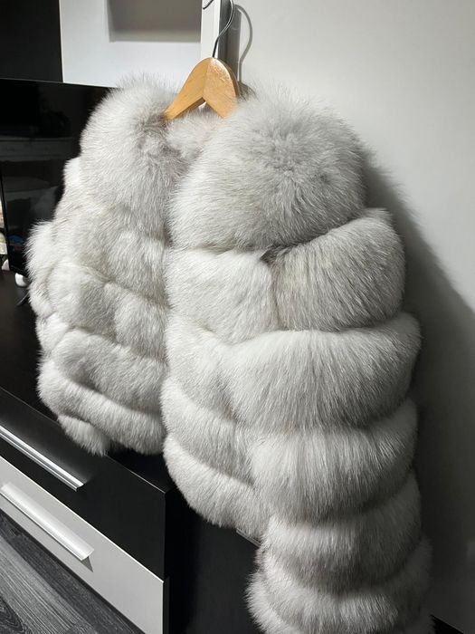 haina blana naturala vulpe argintie