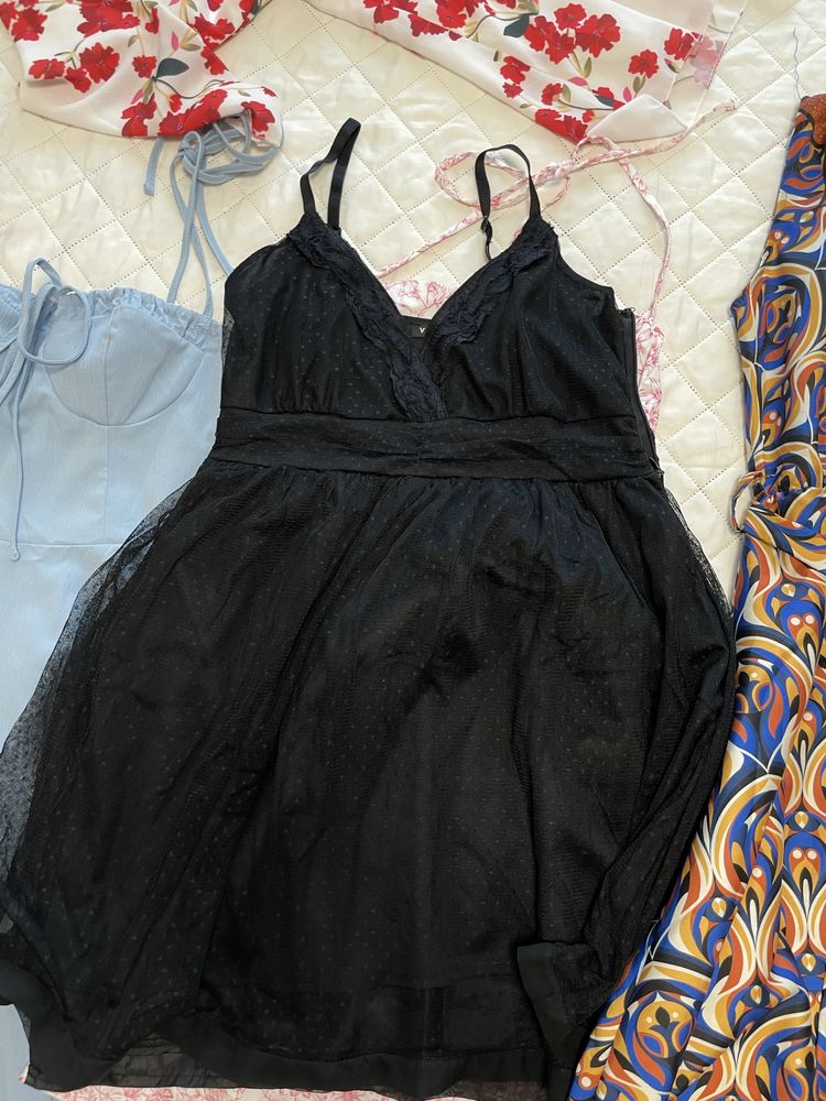 Лятна рокля, пола . Гащеризон  , zara , къса рокля