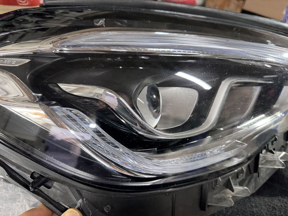 Десен фар Mercedes Gla H247 W247 led high performance