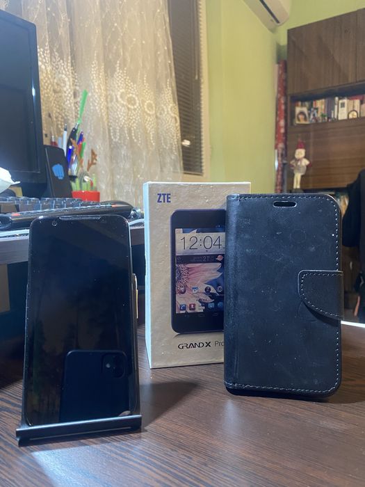 ZTE Grand  X Pro.