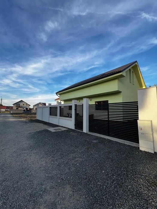 Casa P+E Bujac Cartierul nou