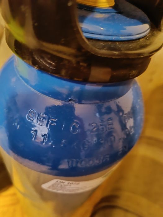 Кислородна бутилка 10 литра комплект с вентил