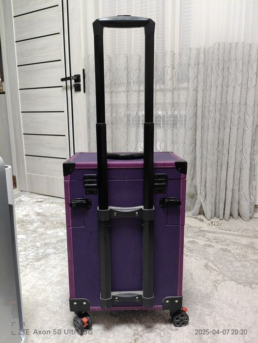 Чемодан для макияжа