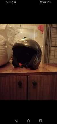 Продам шлем от скутера