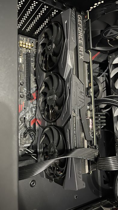 Asus rog strix RTX 2080 8GB OC