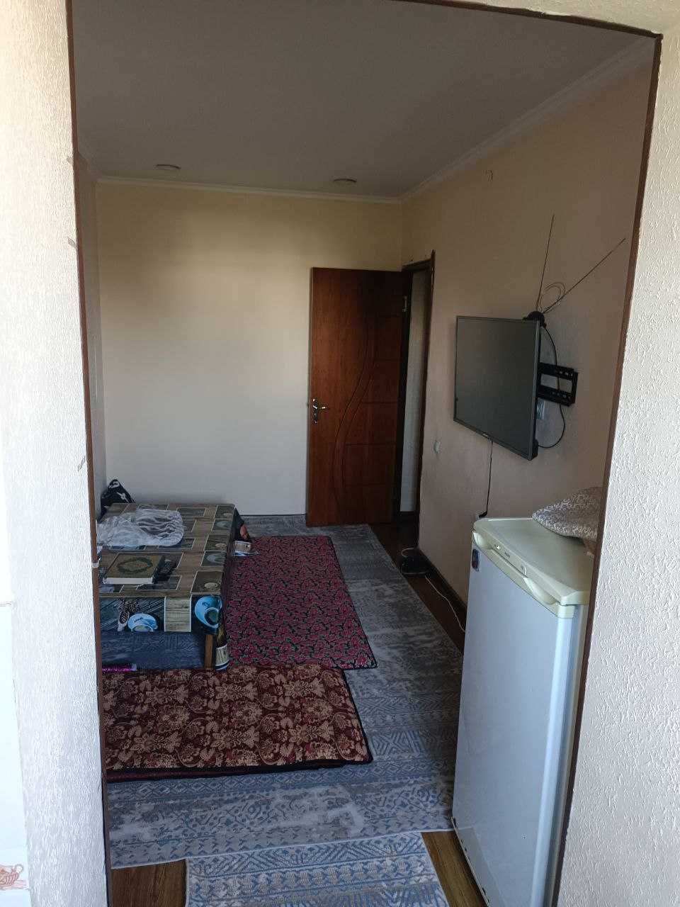 2-х ком.квартира 75000 у.е. 57 кв.м Турин унв. Нукус кинотеатр