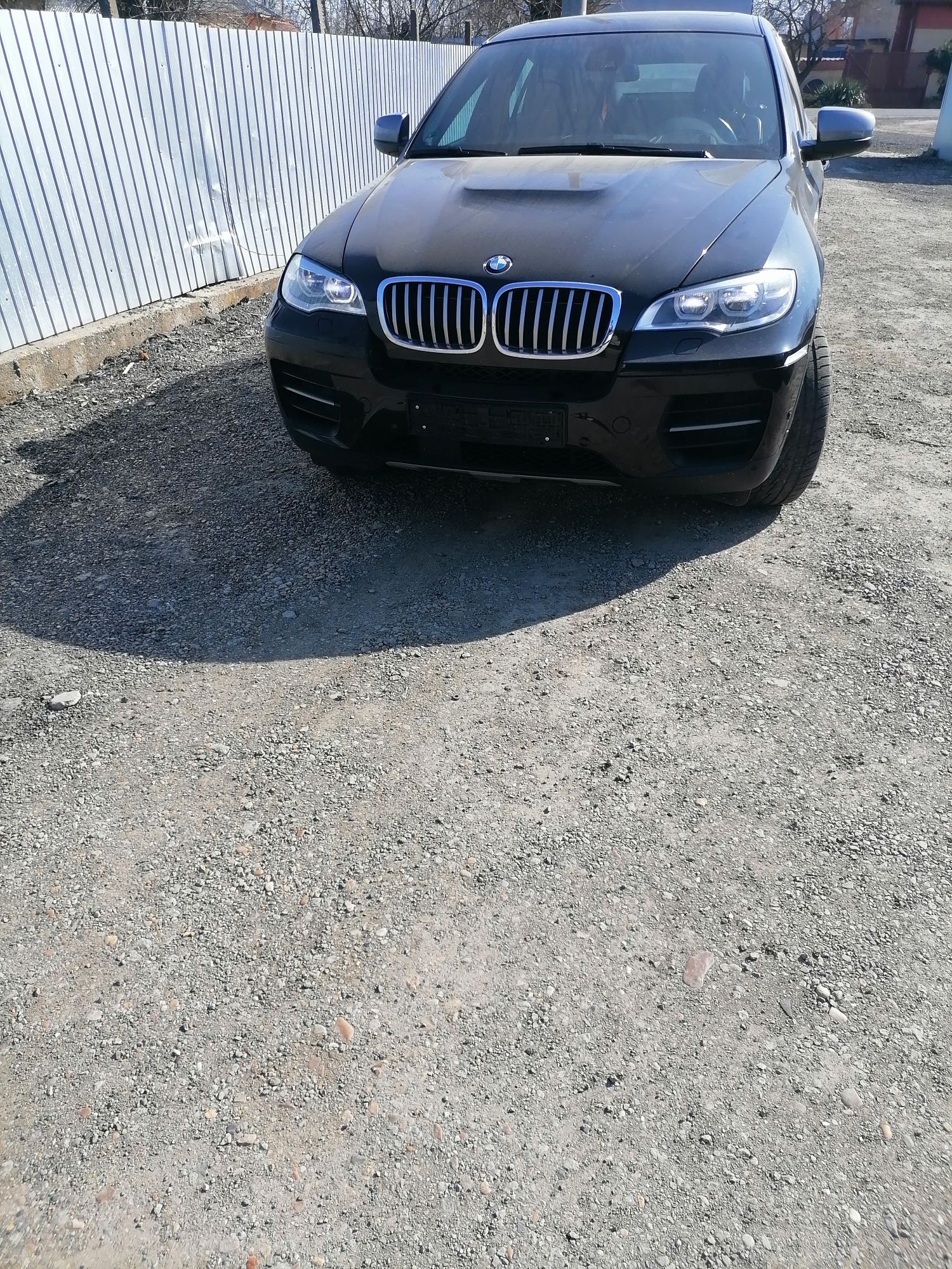 Dezmembrez BMW x6 m50d