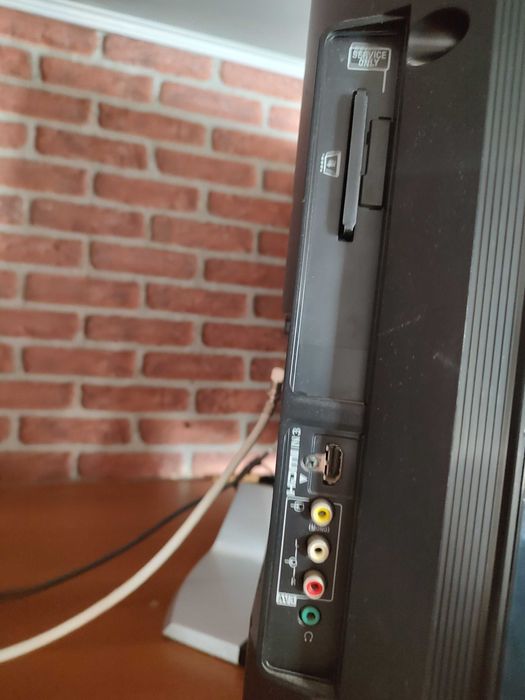 Телевизор SONY Bravia 45' инча