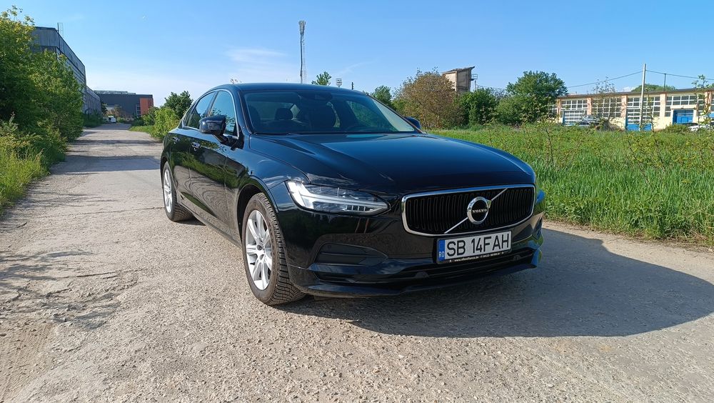 Volvo S90 Momentum – Întreținut impecabil, 108.000km, Pachet Business