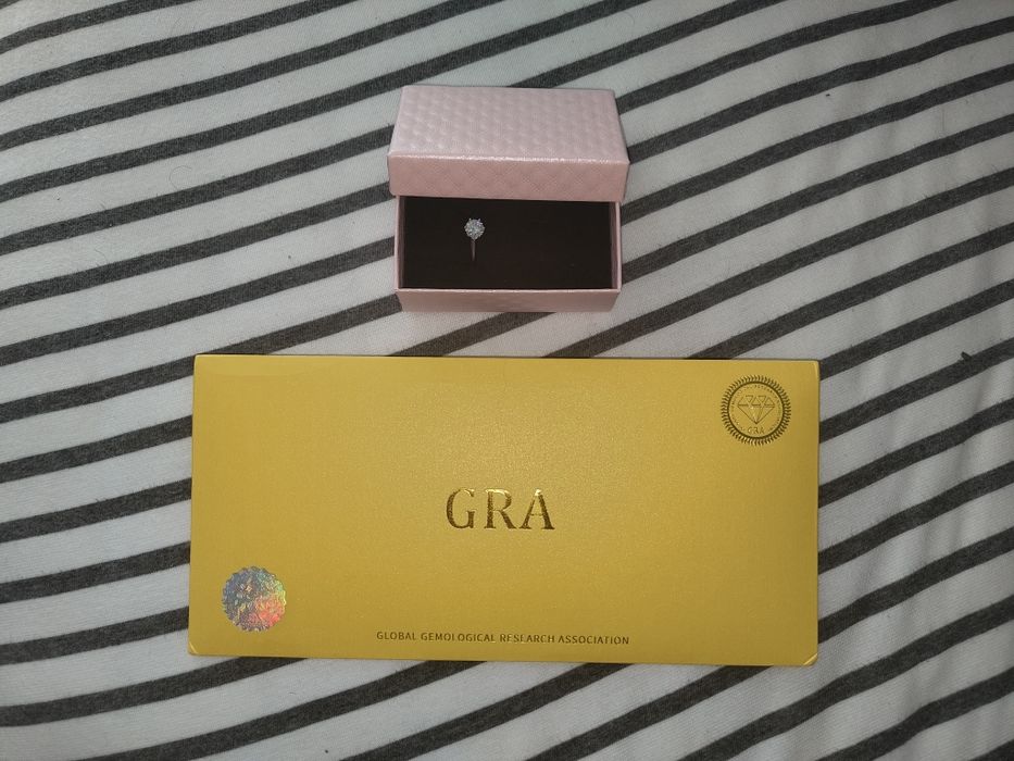 Мойсанит Годежен Пръстен