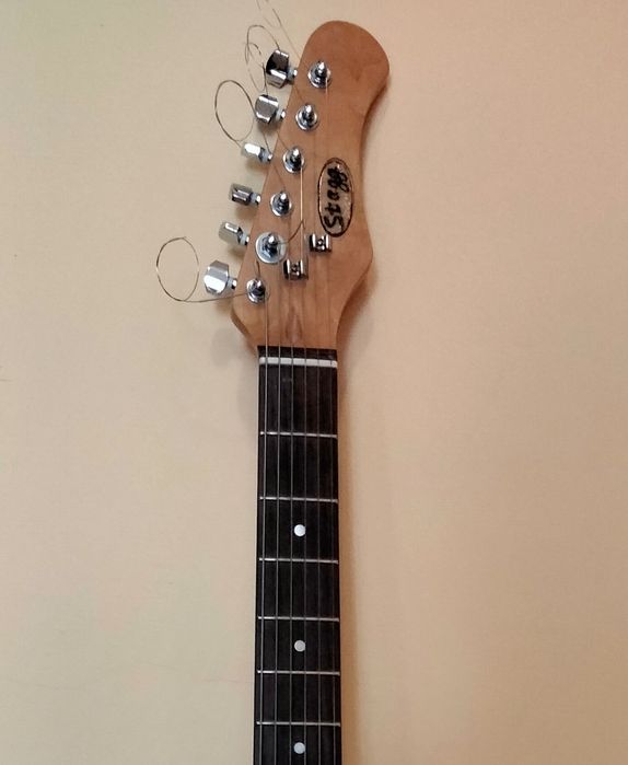 Електрическа китара Stagg-екранирана с медно фолио