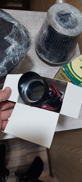 Помпа, нулевик, датчик температуры.