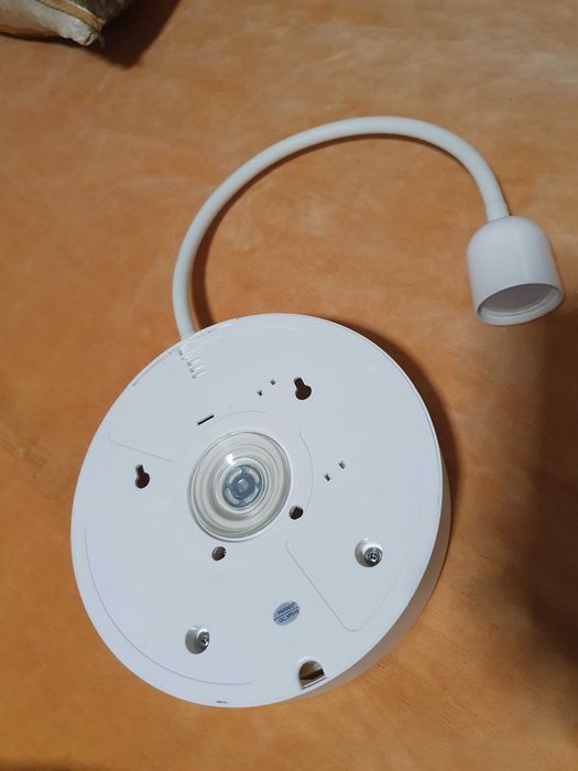 Oglinda cosmetica cu lupa si lampa led