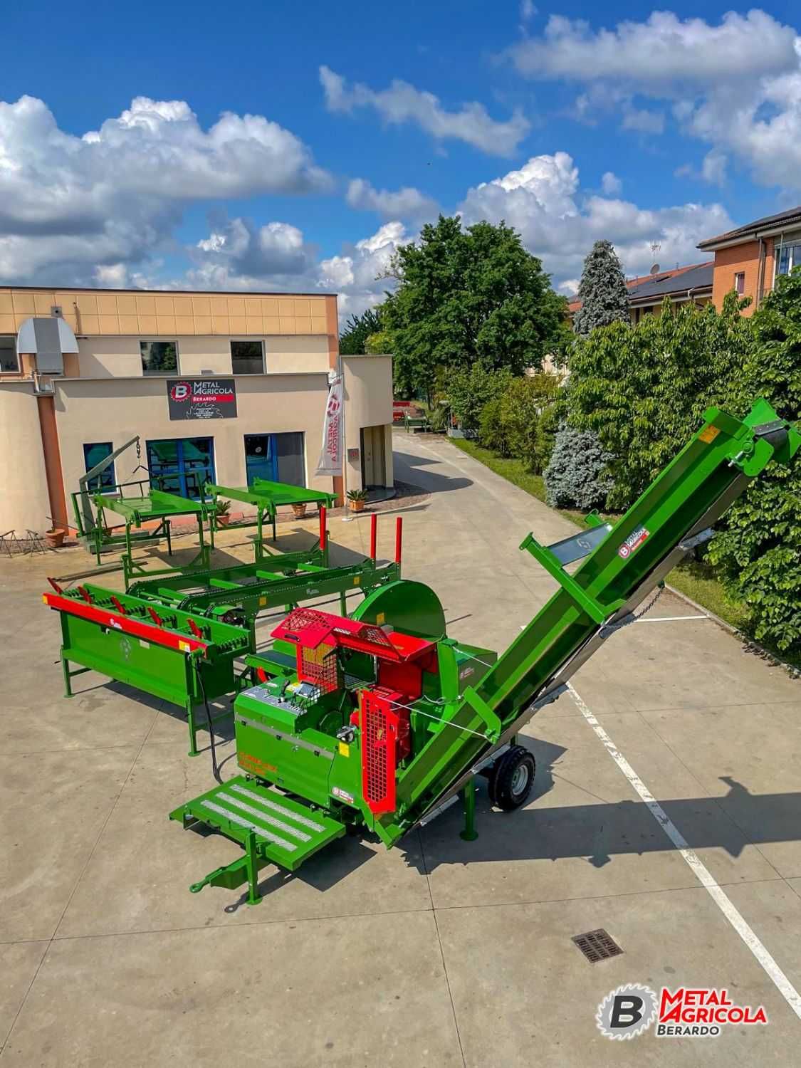 METAL AGRICOLA COMPLEX 1100 Linie automata taiere + despicare