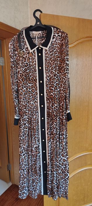 Платье  Турция размер 52 новое, шифон