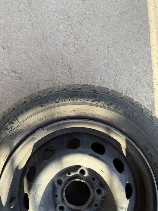 Зимни гуми Semperit