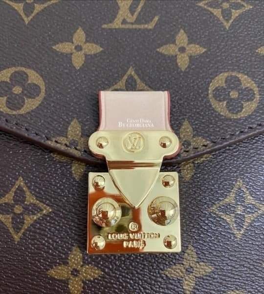 Geanta Lv Pochette Metis import Franța, 25/15cm,saculet, etichetă