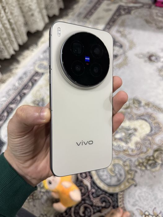 Vivo x300 pro 12/256gb gold obmen bor