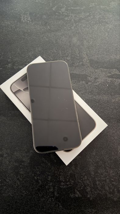 iPhone 16 pro 256GB