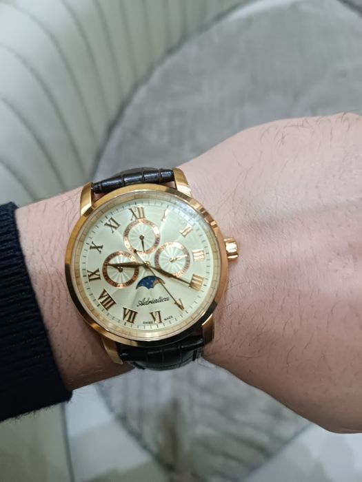 Швейцарские часы Adriatica оригинал !