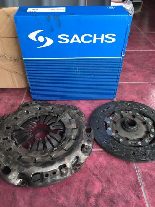 Disc si placa Ambreiaj Mercedes C200 W204 diesel