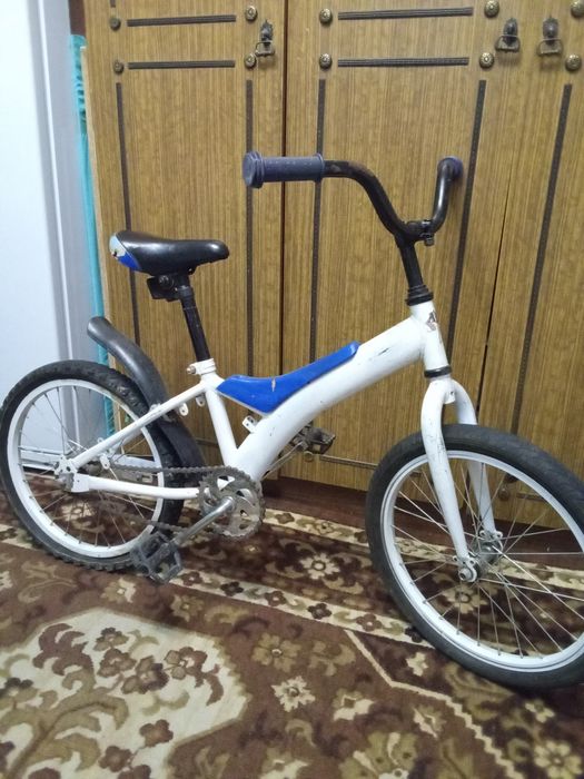 Велосипед подростковый.