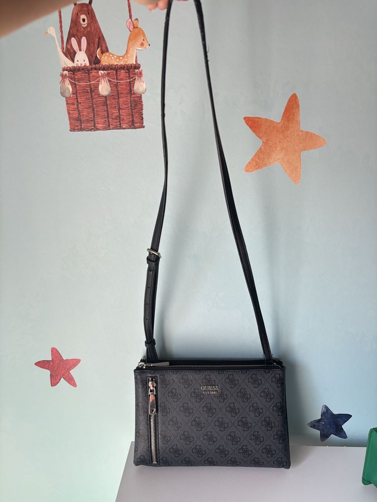 Оригинална дамска чанта Guess
