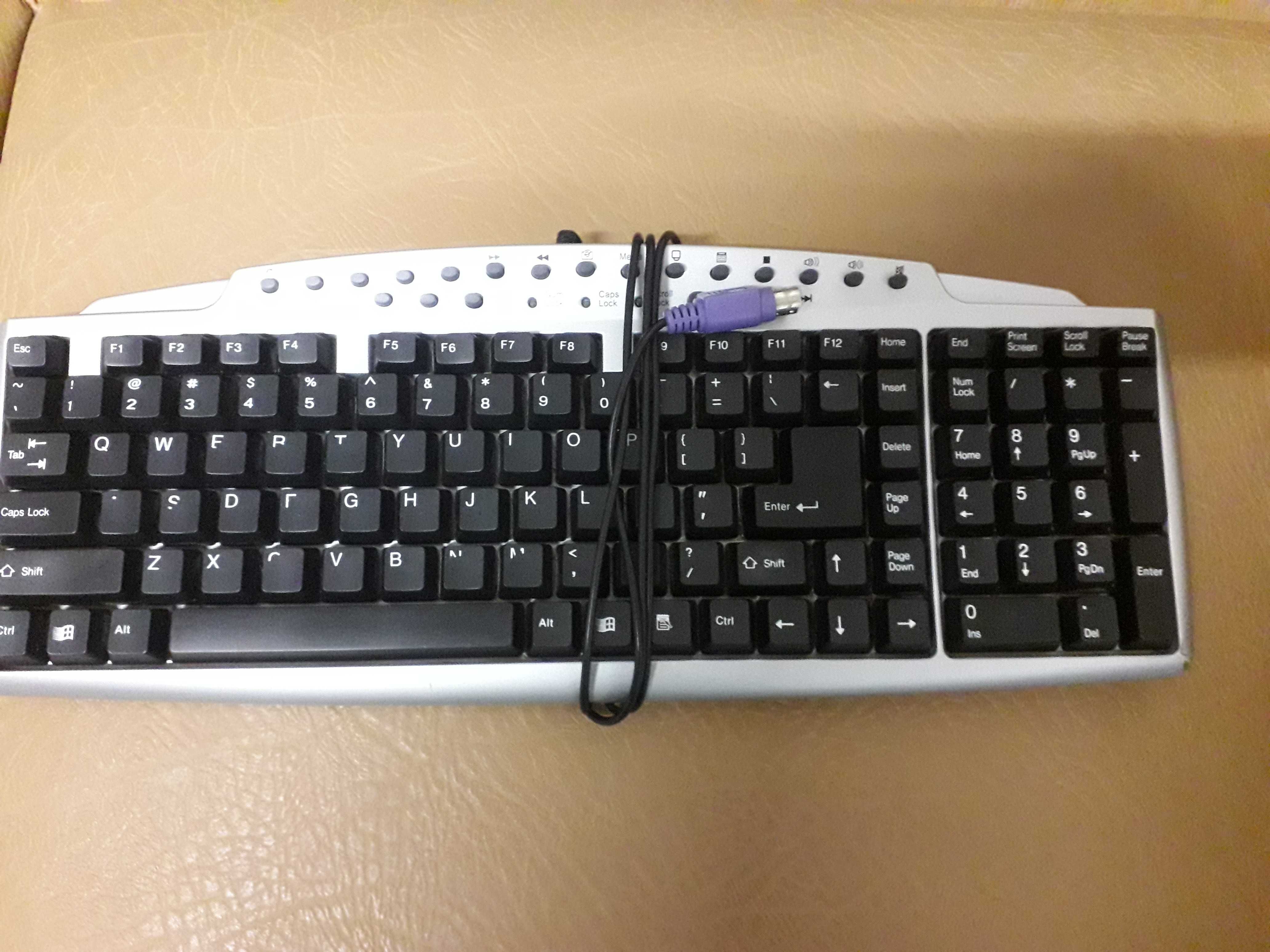 tastatura calculator