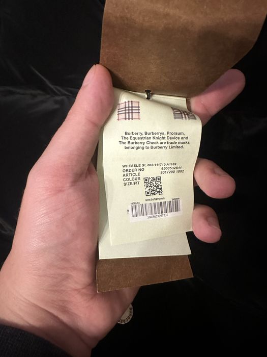 Burberry geaca neagra puffer de iarna marime S