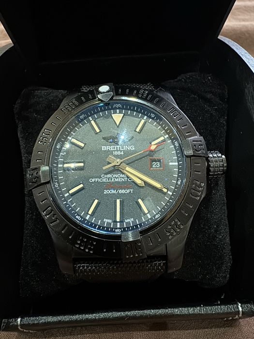 Мъжки часовник Breitling Superocean 44 Black Steel