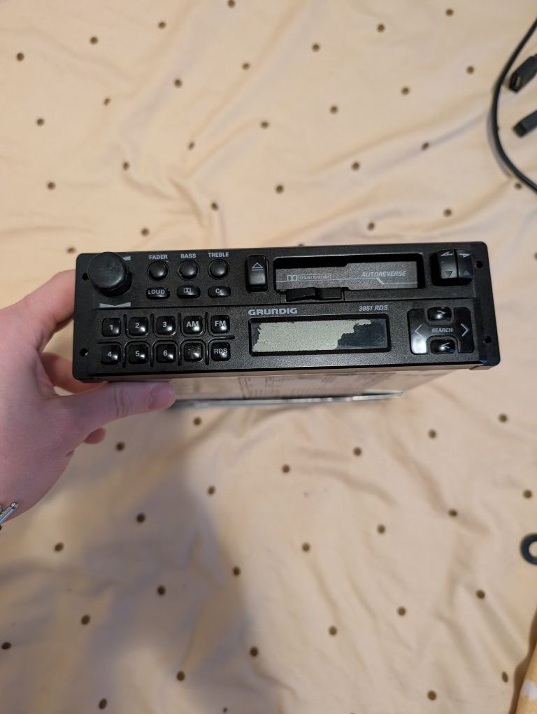 casetofon auto grundig