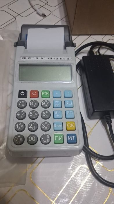 Продам кассовый аппарат в отличном состоянии