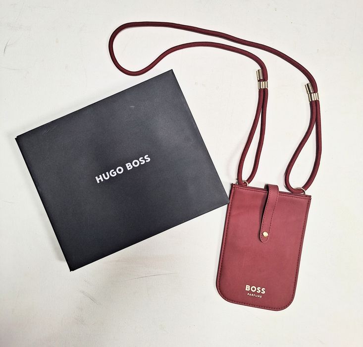 Hugo Boss малка чанта за телефон