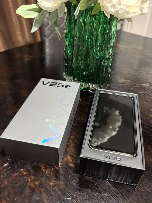 Vivo v25e в отличном состоянии