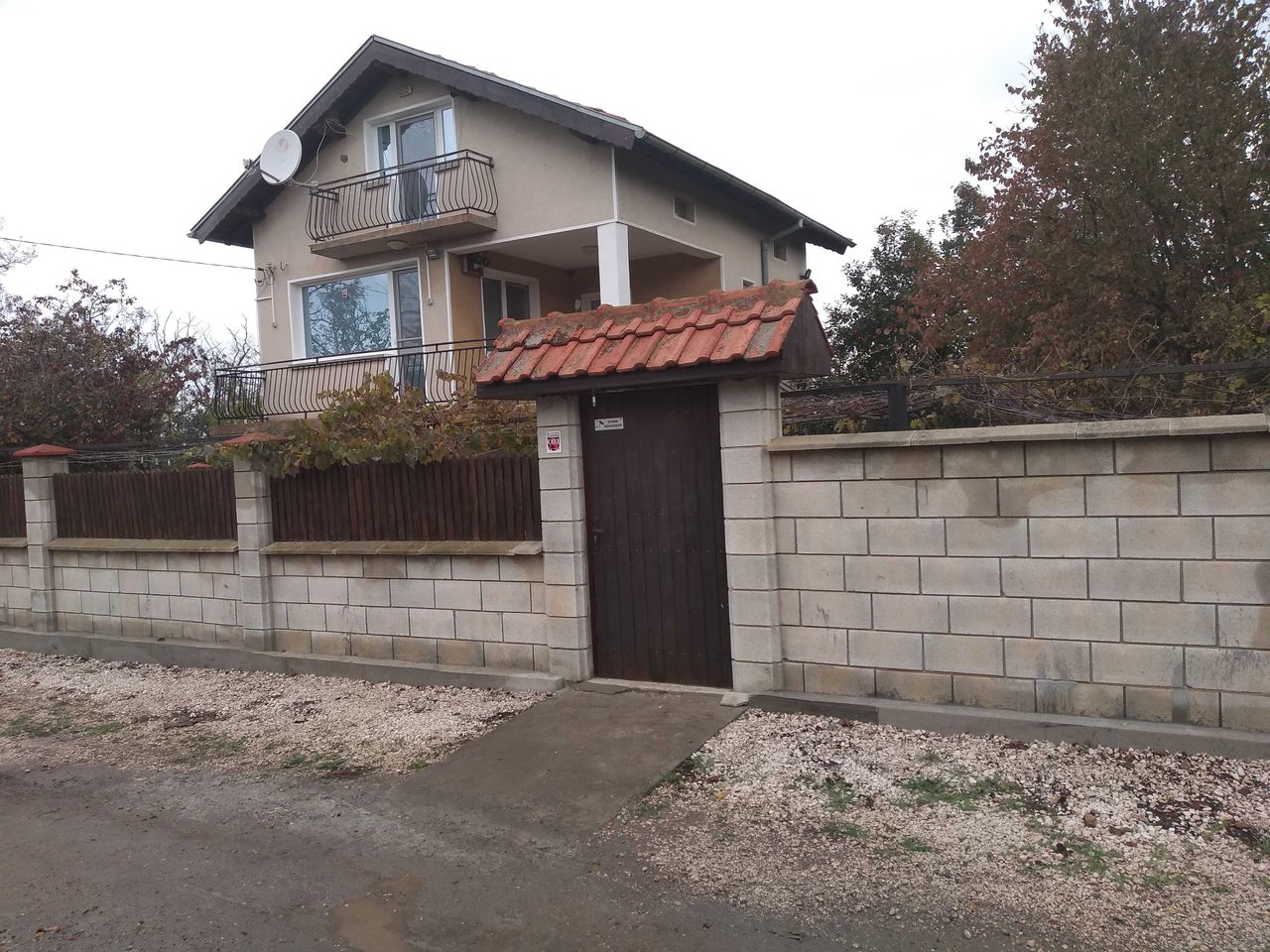 Продава се Къща в Каварна - 100 кв.м за 2250 €/кв.м - Снимка #1