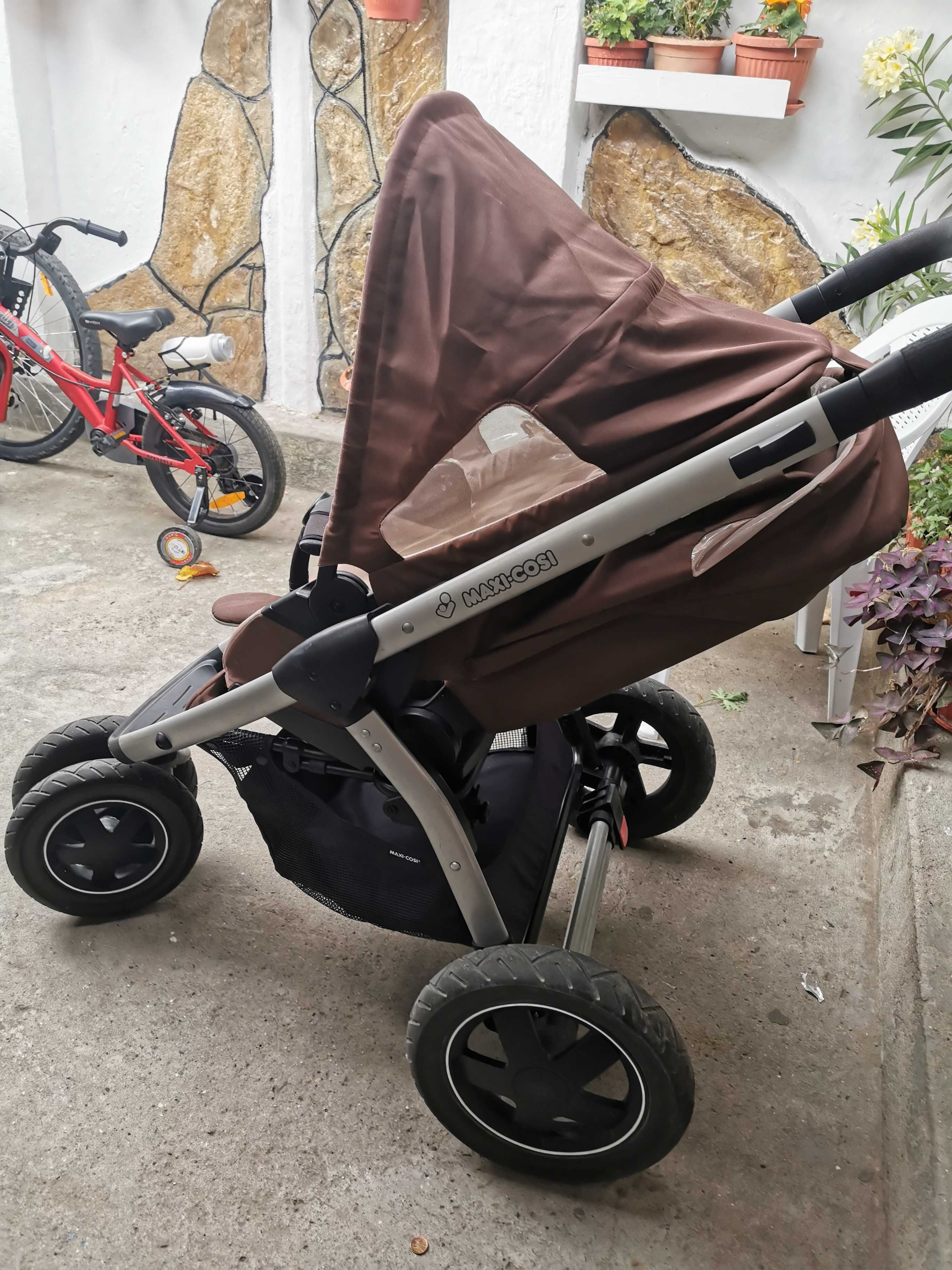 Бебешка количка maxi cosi MURA plus