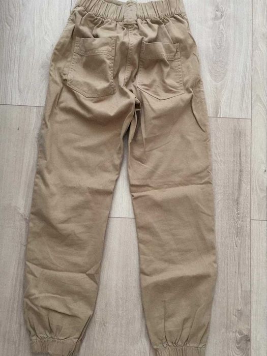 Pantaloni cargo 34