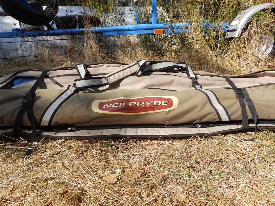 Продава уиндсърф платна, мачти и калъф