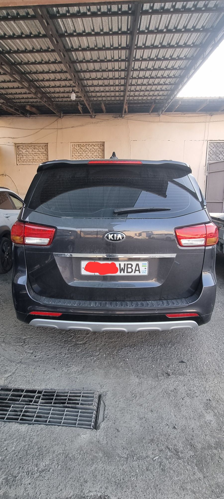 Kia Carnival miniven