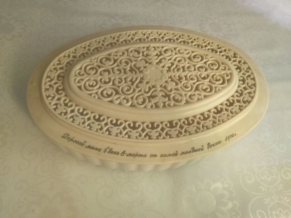 Советская шкатулка для коллекционеров