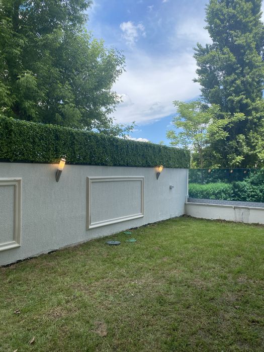 PROPRIETAR INCHIRIEZ apartament cu 3 camere parter  si gradina