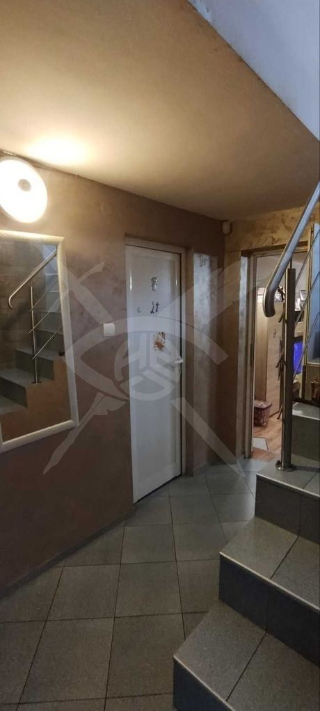 Продава се Етаж от къща в Пловдив, Кючук Париж - 200 кв.м за 1300 €/кв.м - Снимка #3