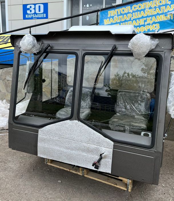 Продам кабину на Т-150 новая с кондиционером