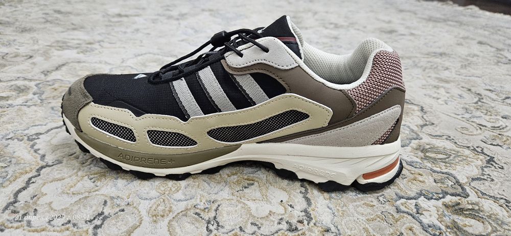 Фирменные Кроссовки Adidas