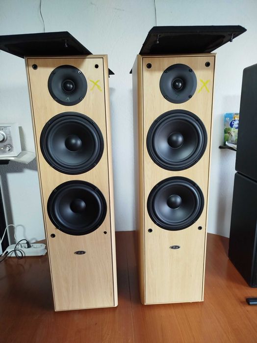 Boxe coloane Eltax model: Concept 200. Inaltele arse!!!