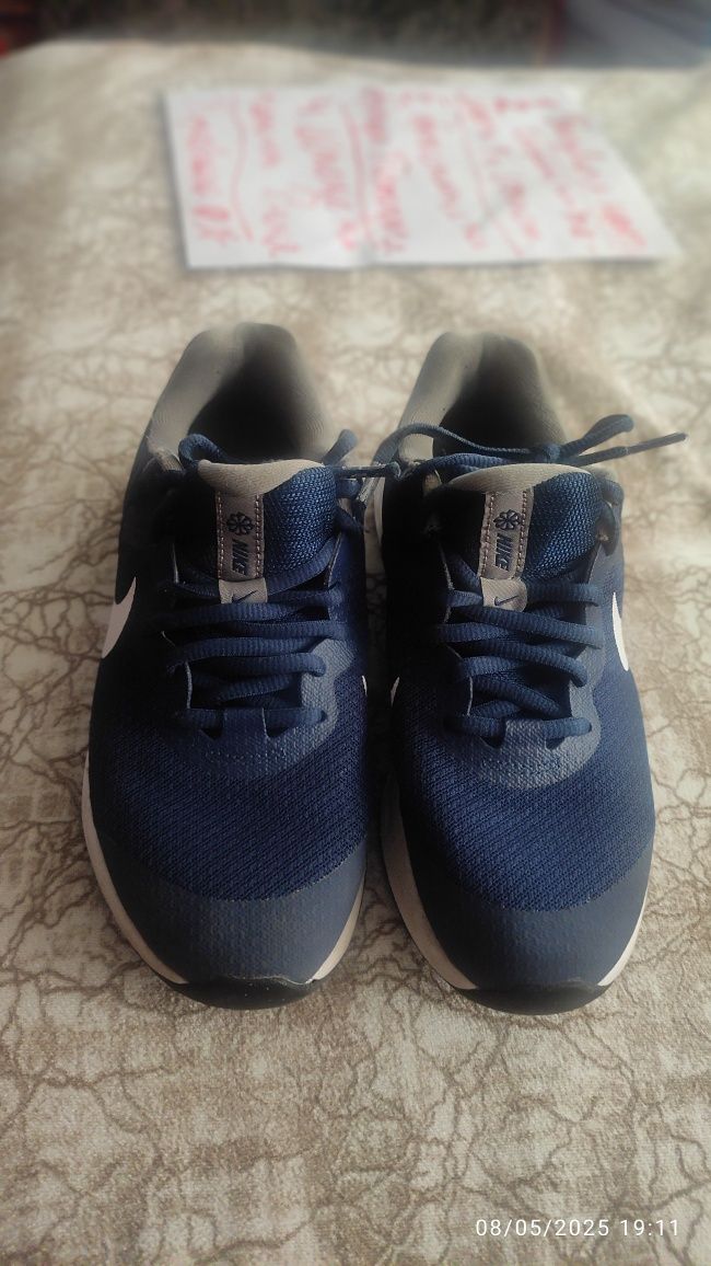 NIKE Обувки Rеvolution 6 NN GS