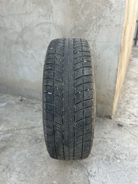 Продам зимние шины б/у
