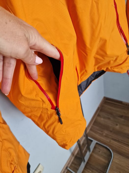 Страхотно мъжко яке ADIDAS & AUDI размер L / 42, лимитиран модел